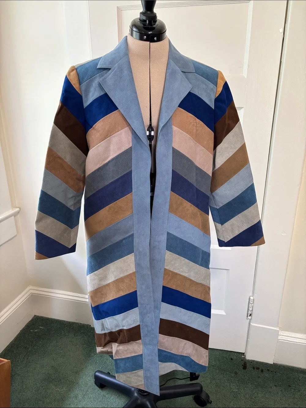 Ultrasuede Coat Faux Suede 90s Glam with Belt EUC Size Small